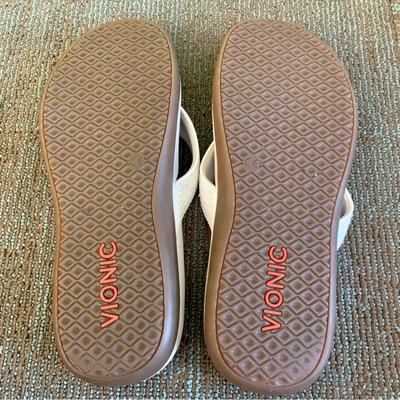 Vionic Orthaheel Cream Iridescent Sequins Tide Toe Post Thong Sandals size 8 39 - Picture 10 of 12